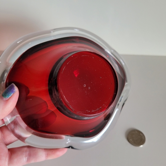 Vintage Red Clear Encased Art Glass Decorative Bowl Free Form - Picture 6 of 7